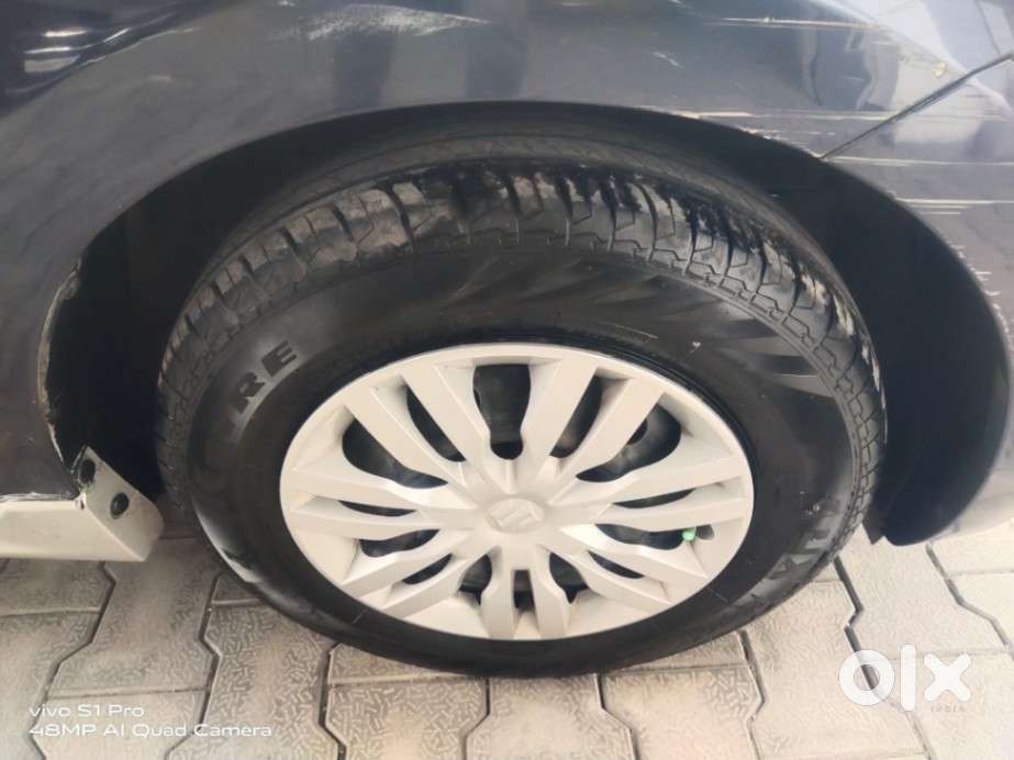 Maruti Suzuki Swift Vxi 1.2 Abs Bs-iv, 2019, Petrol