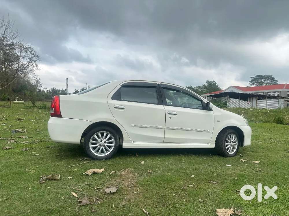 Toyota Etios 2011 Petrol 73000 Km Driven