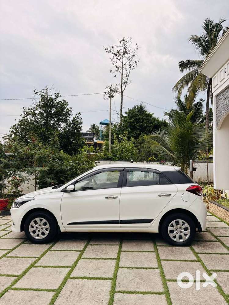 Hyundai I20 2015-2017 Sportz 1.2, 2015, Petrol