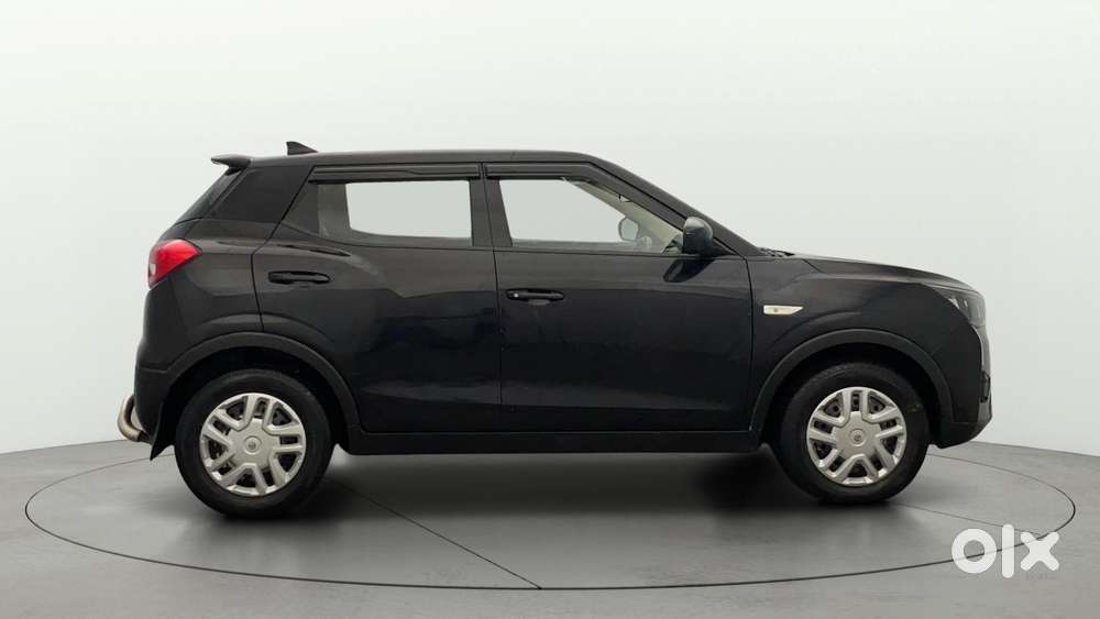 Mahindra Xuv300 W4, 2021, Petrol