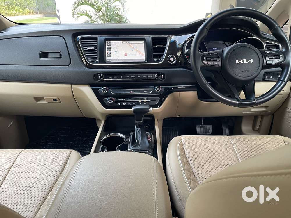 Kia Carnival Limousine Plus 7 Str, 2022, Diesel