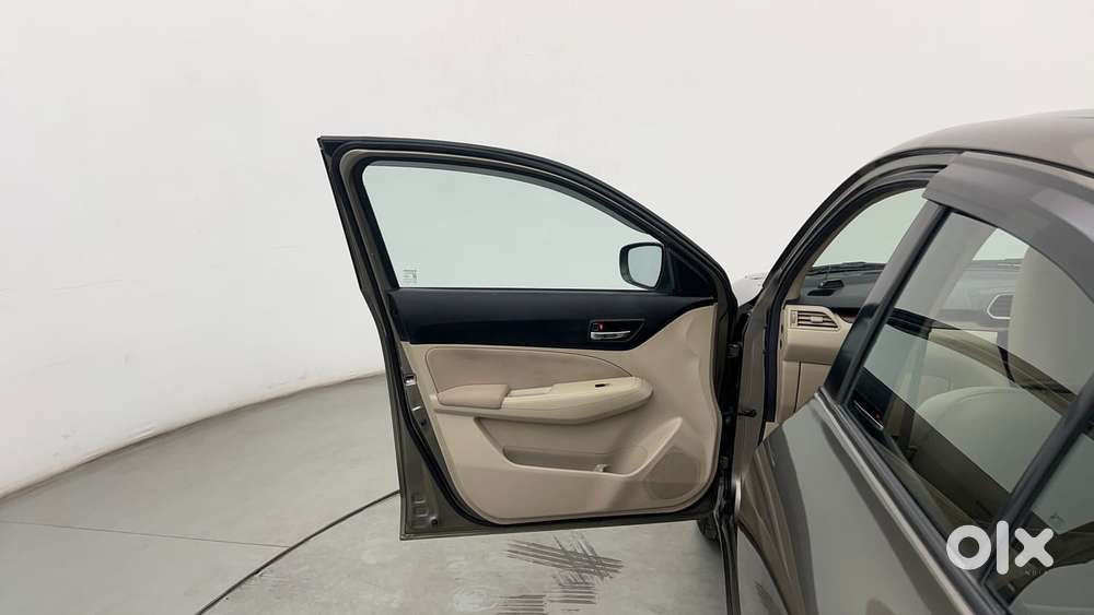 Maruti Suzuki Dzire 1.2 Vxi Amt, 2018, Petrol
