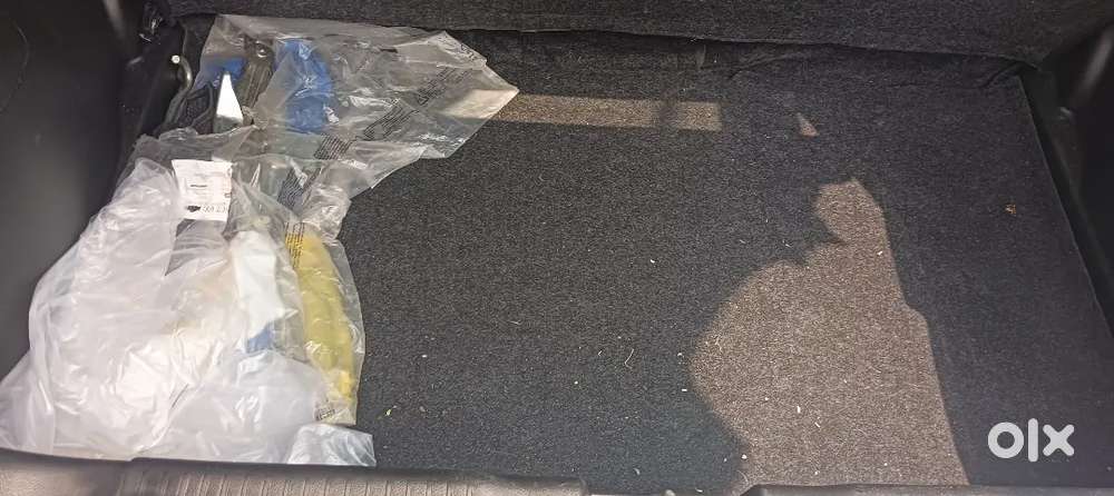 Maruti Suzuki Swift Vxi 2022