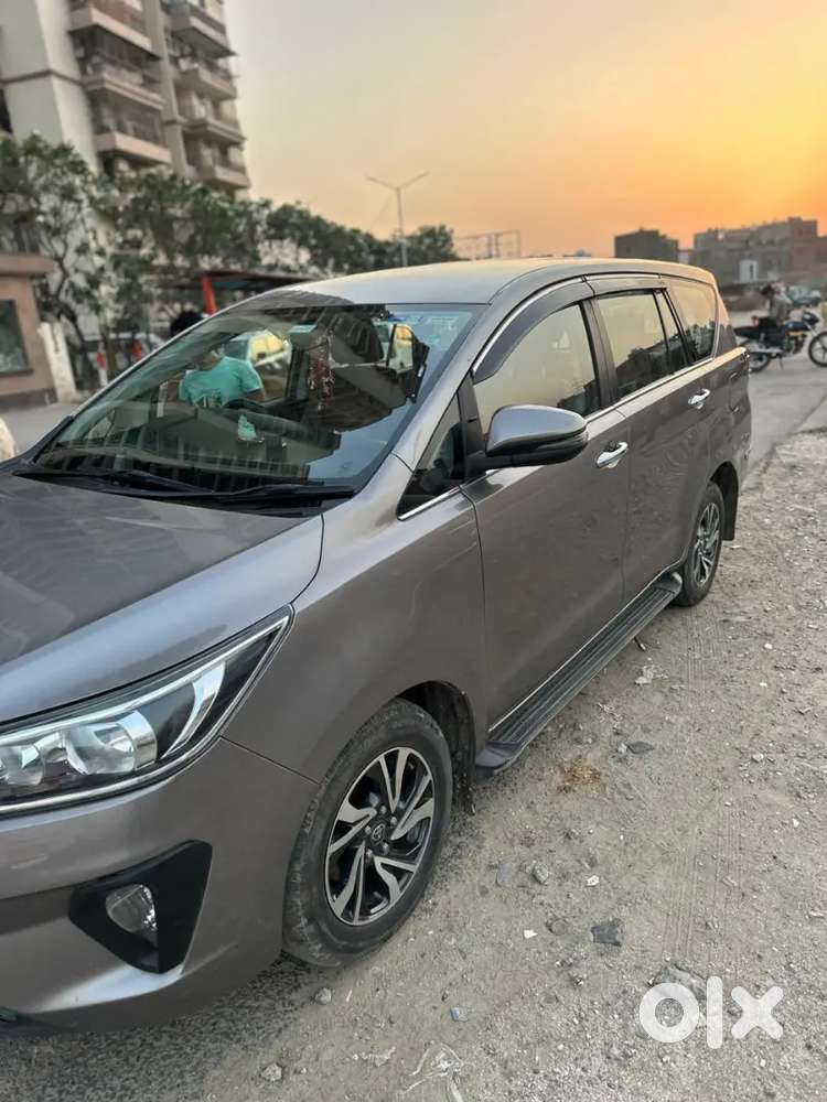 Good Condition Innova Crysta With Fancy Number