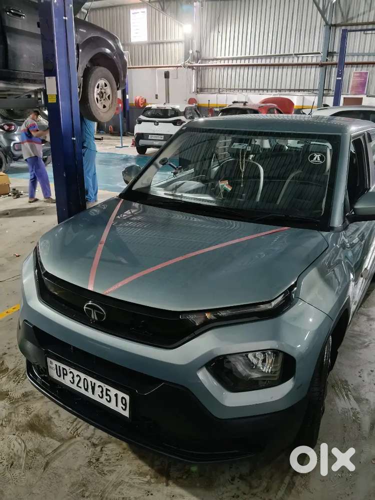 Tata Punch 1.2 Revotron 2025