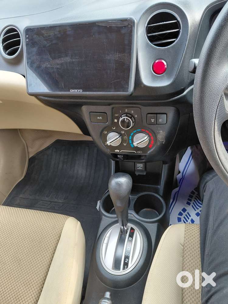 Honda Brio 2013-2016 Vx At, 2015, Petrol