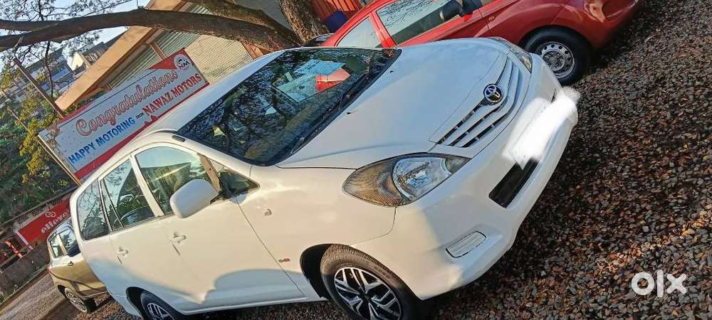 Toyota Innova 2.5 G (diesel) 7 Seater, 2012, Diesel