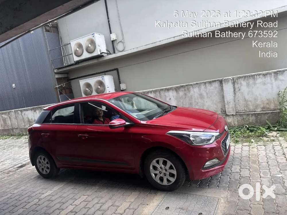 Hyundai  I20 Sportz 2015