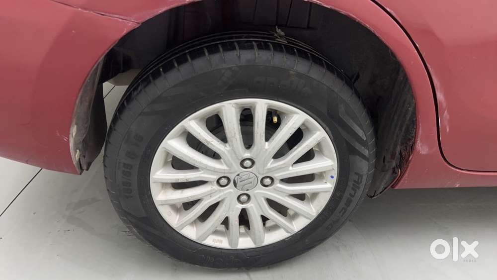 Maruti Suzuki Dzire 1.2 Zxi Cng, 2022, Cng & Hybrids