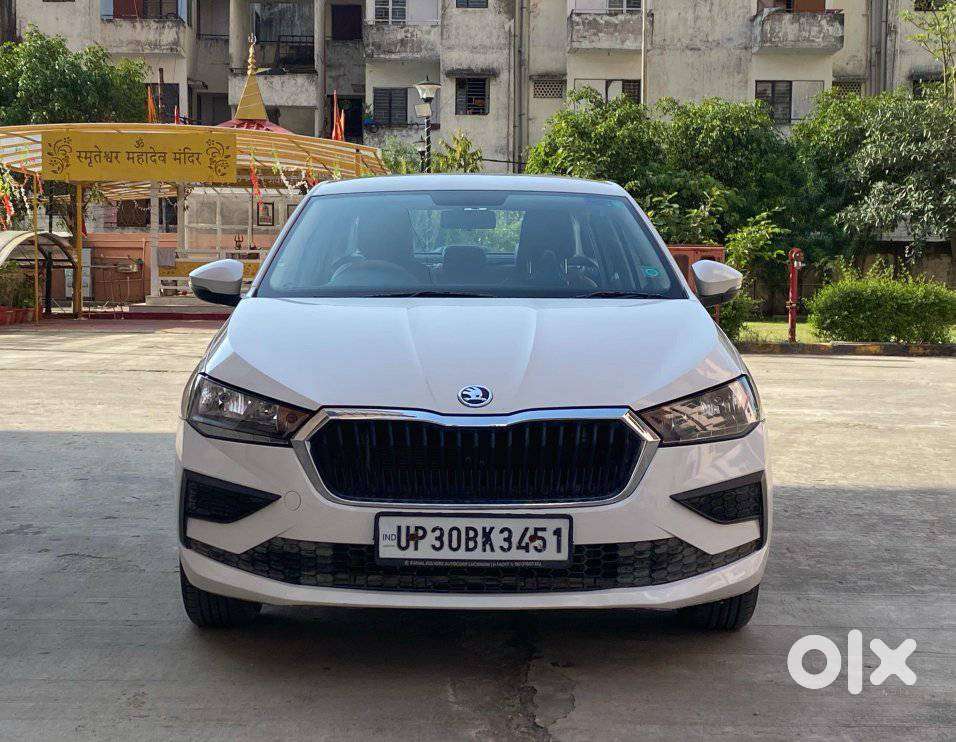 Skoda Slavia 1.0 Active Tsi, 2022, Petrol