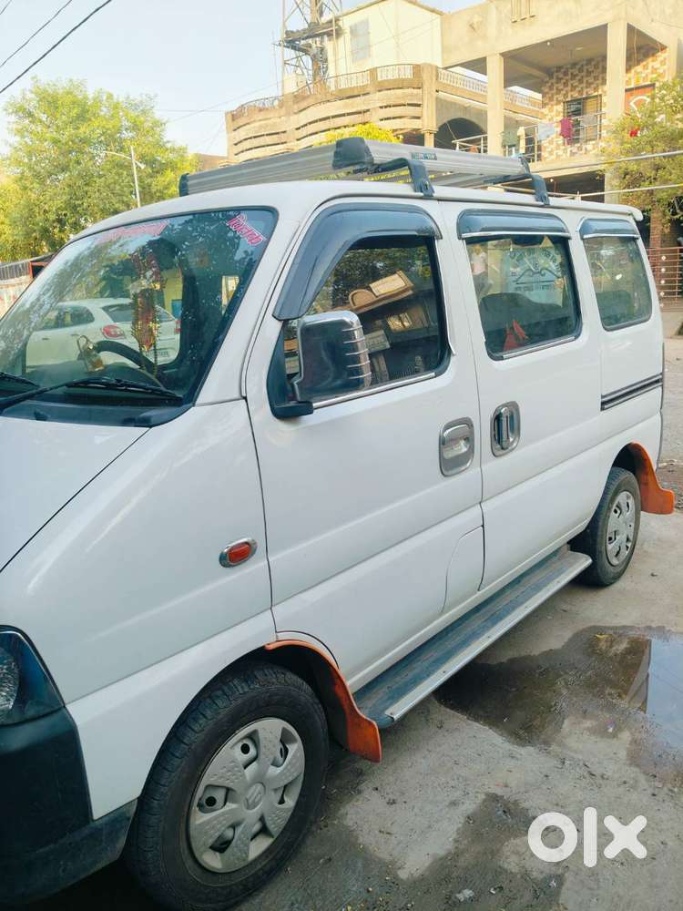Maruti Suzuki Eeco 2025