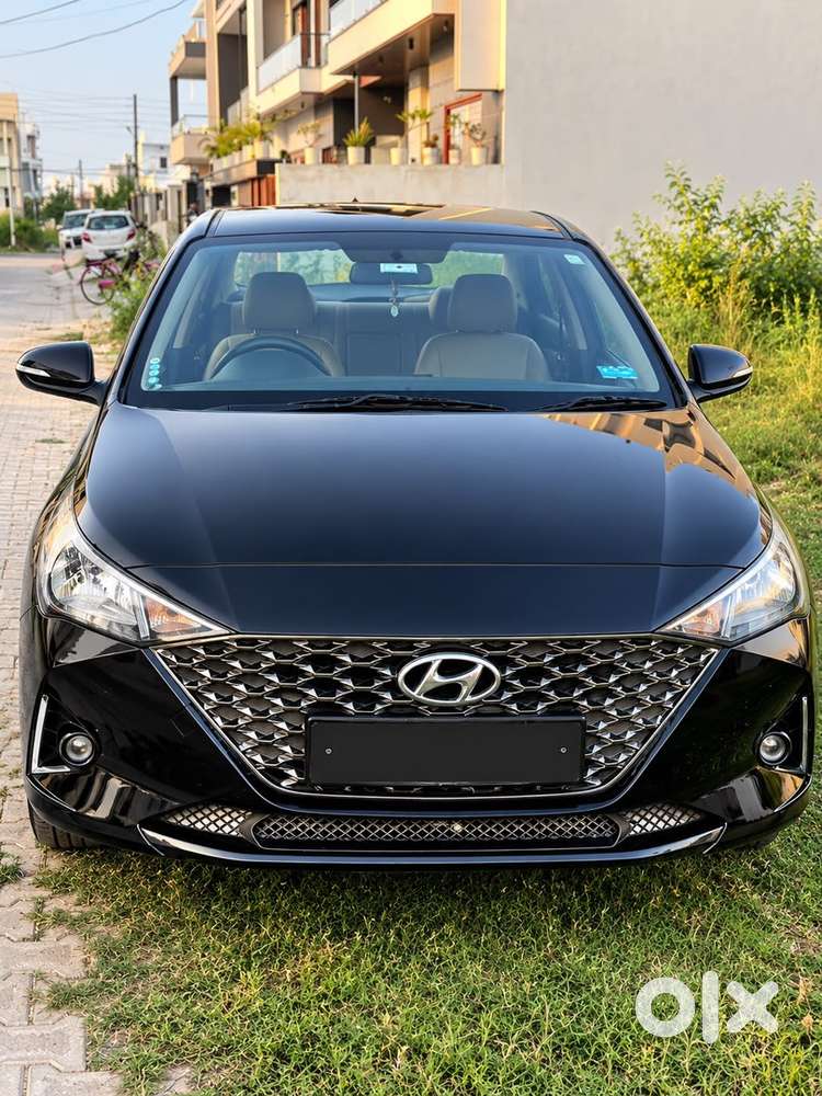 Hyundai Verna Petrol 2023