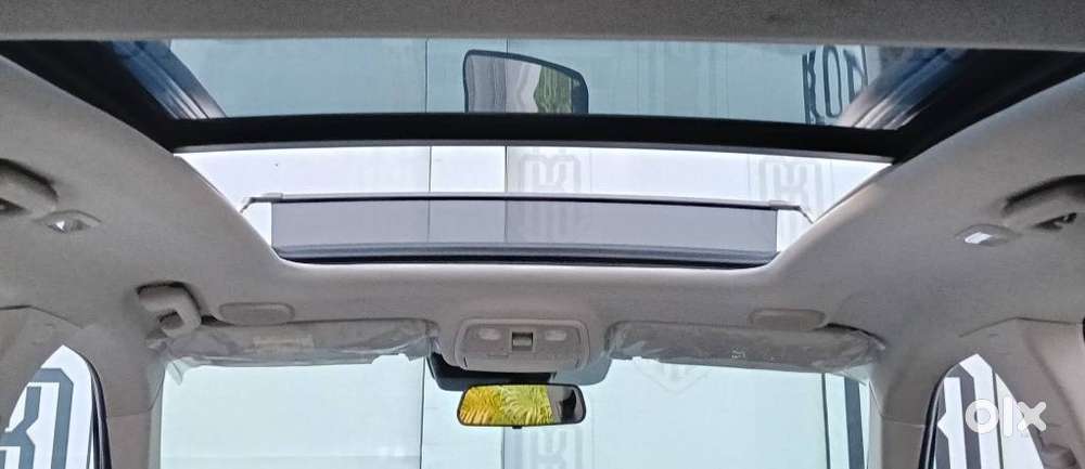 Mahindra Xuv700 2.2 Ax 7 Diesel Mt Luxury Pack Str, 2025, Diesel
