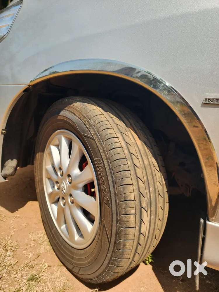 Toyota Innova 2014 Diesel Well Maintained