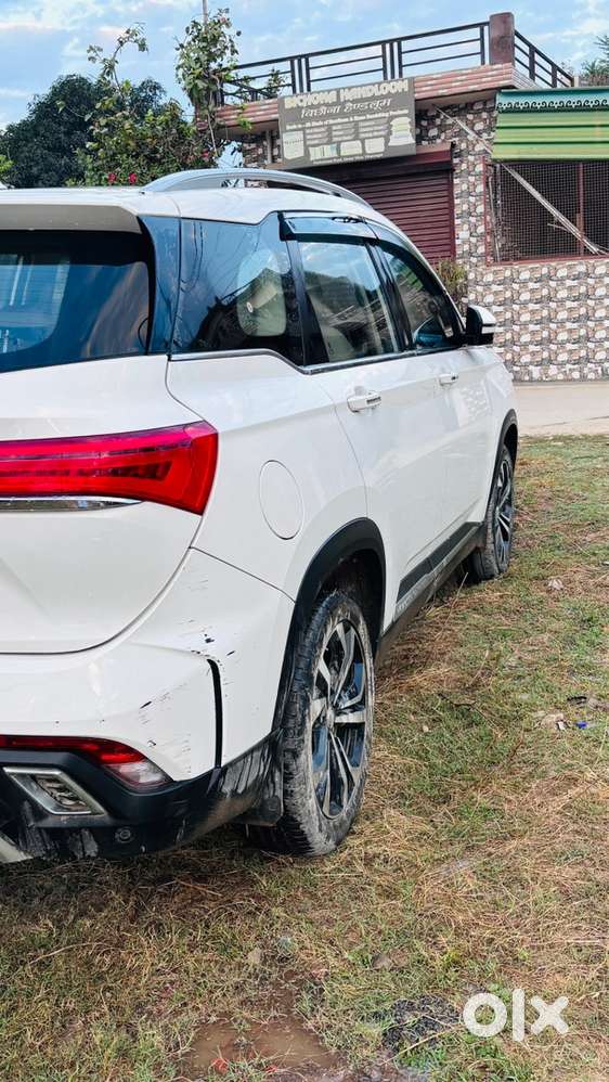 Mg Hector Petrol 2023 Sharp