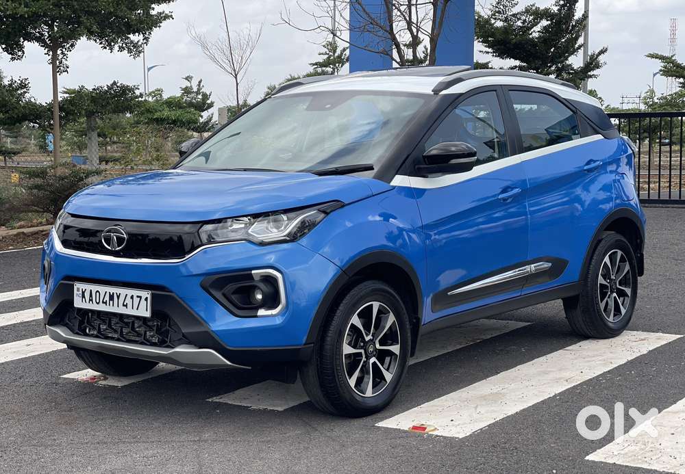 Tata Nexon Amt Xza Plus, 2020, Petrol