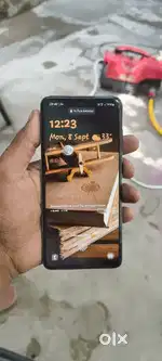 Samsung galaxy a52s 5g 8 gb ram /128 rom 3 yers old