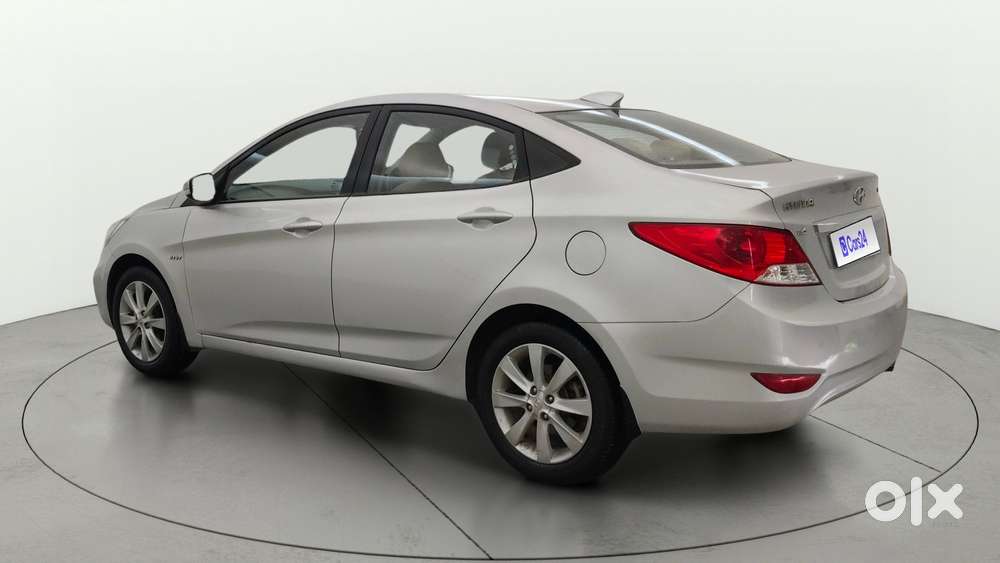 Hyundai Verna Fluidic 1.6 Vtvt Sx, 2013, Petrol