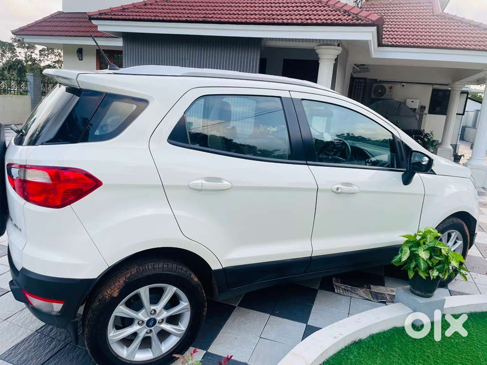 Ford Ecosport Titanium+ (o) At (petrol - Top Variant)
