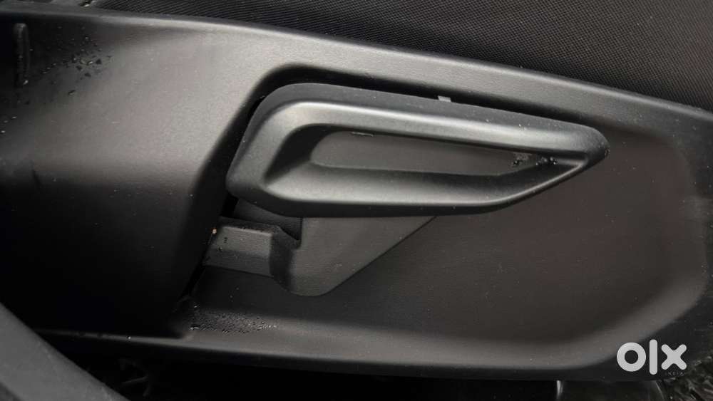 Tata Nexon Creative 1.2 Revotron Petrol 6 Mt, 2024, Petrol