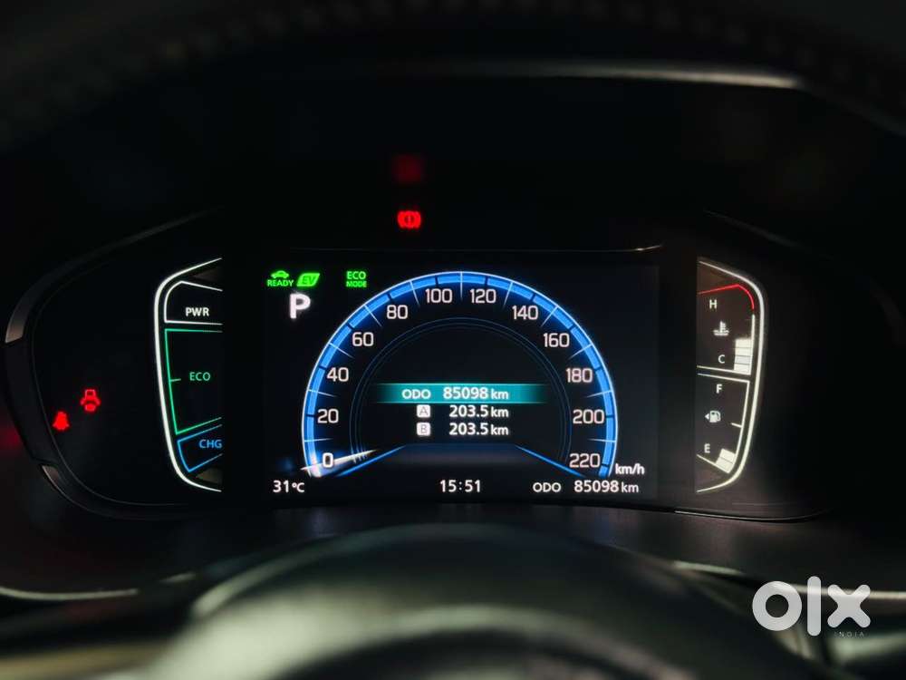 Toyota Urban Cruiser Hyryder 1.5 V Hybrid, 2023, Petrol