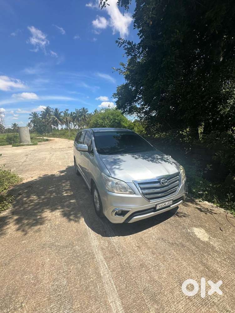 Toyota Innova Diesel 215000 Km Driven
