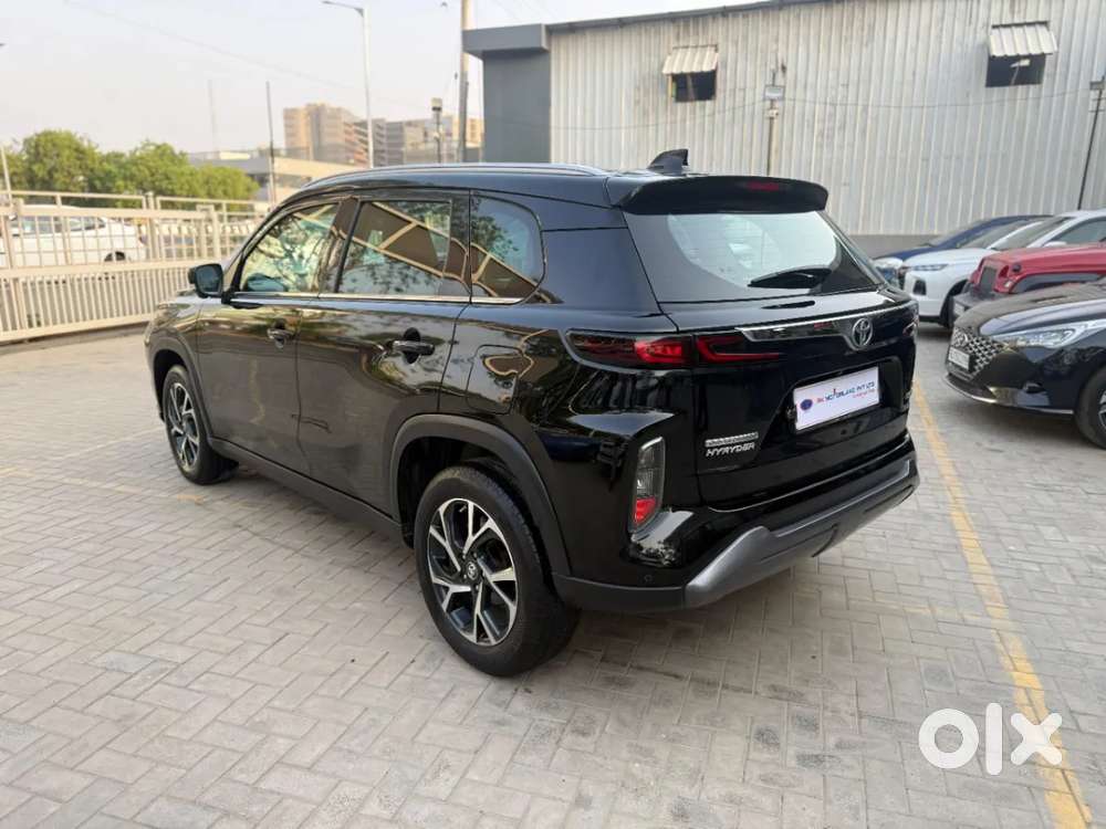 Toyota Urban Cruiser Hyryder 1.5 V Hybrid, 2024, Petrol