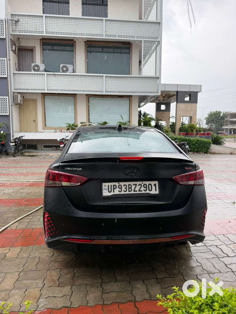2023 Hyundai Verna Petrol
