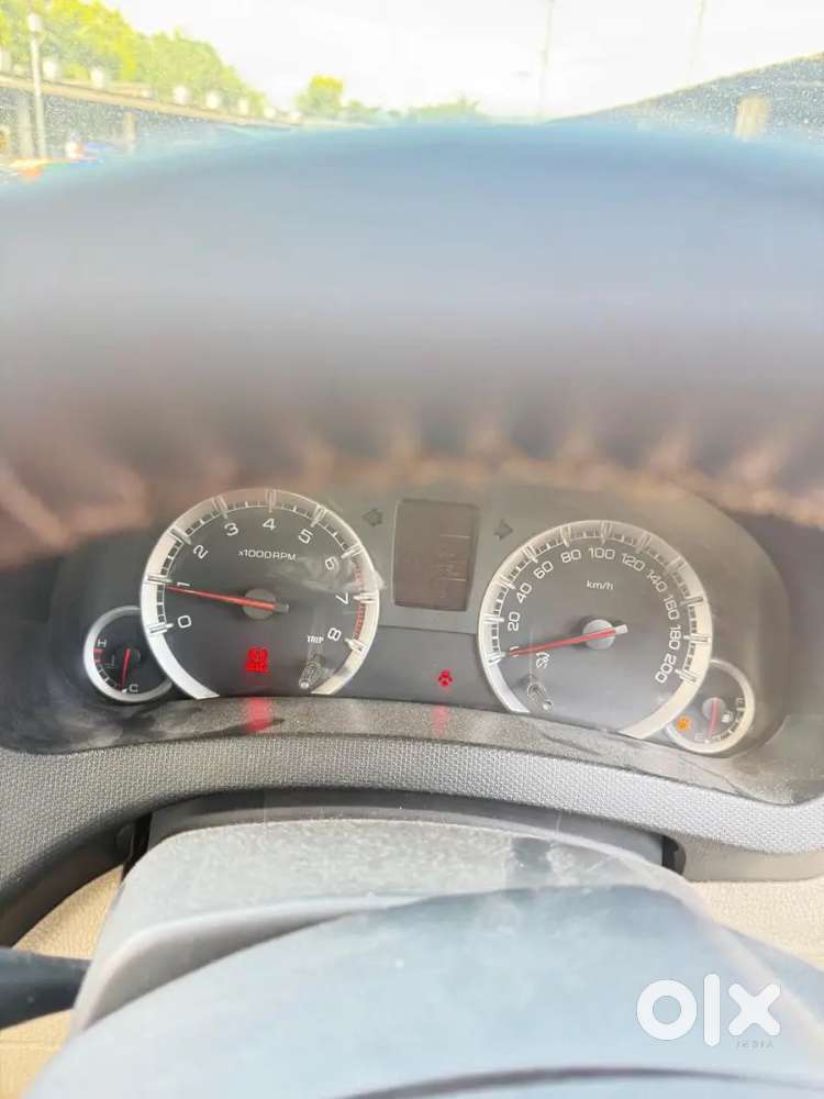 Maruti Suzuki Dzire 2013