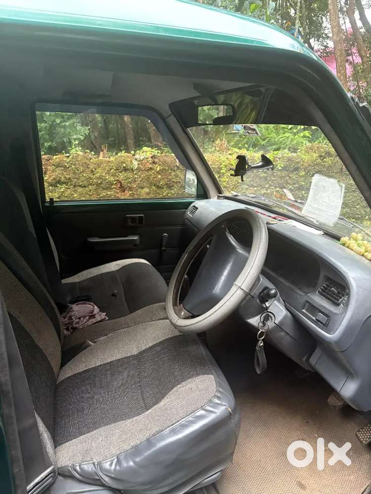 Toyota Qualis 2002