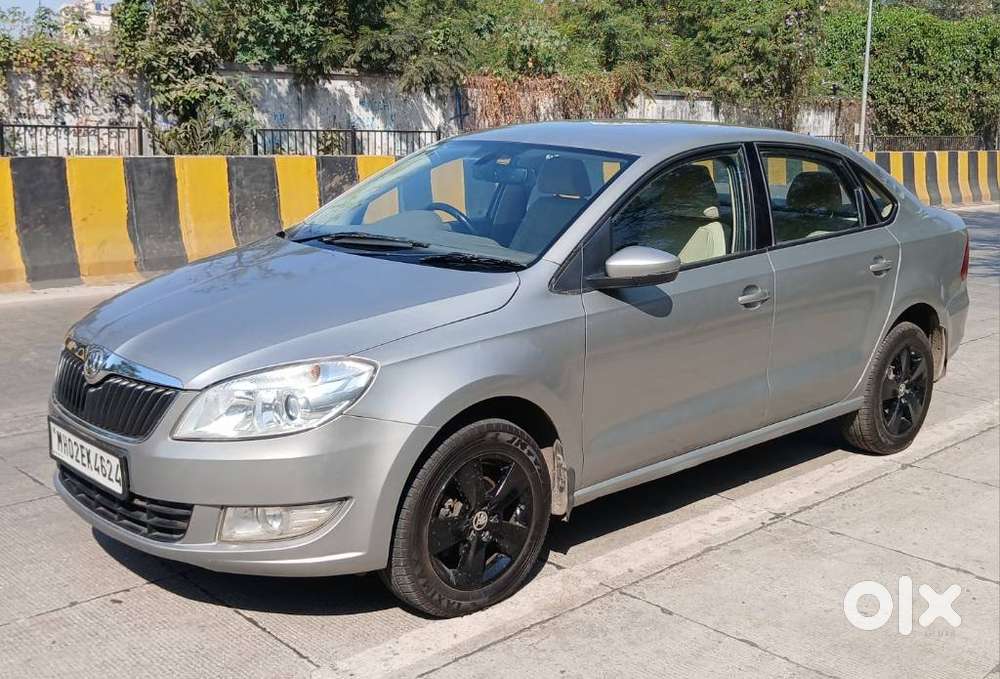 Skoda Rapid Elegance 1.6 Mpfi At, 2017, Petrol