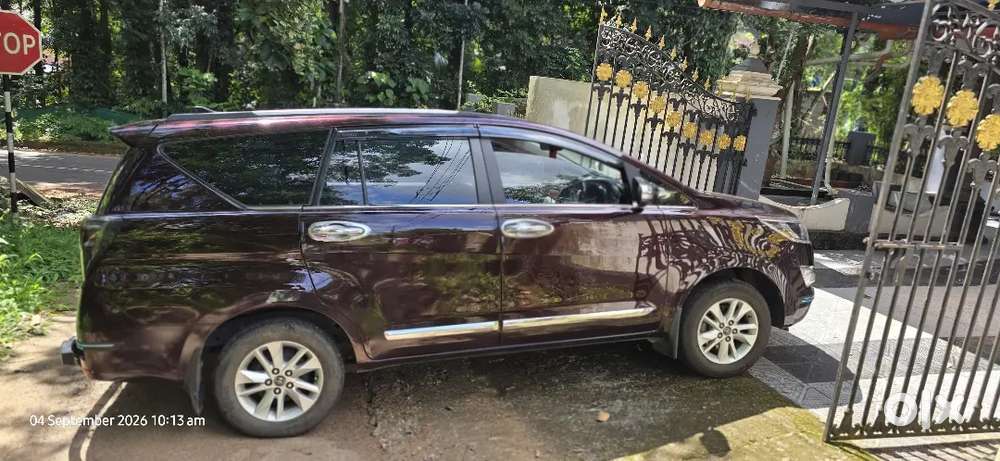 Toyota Innova Crysta 2017