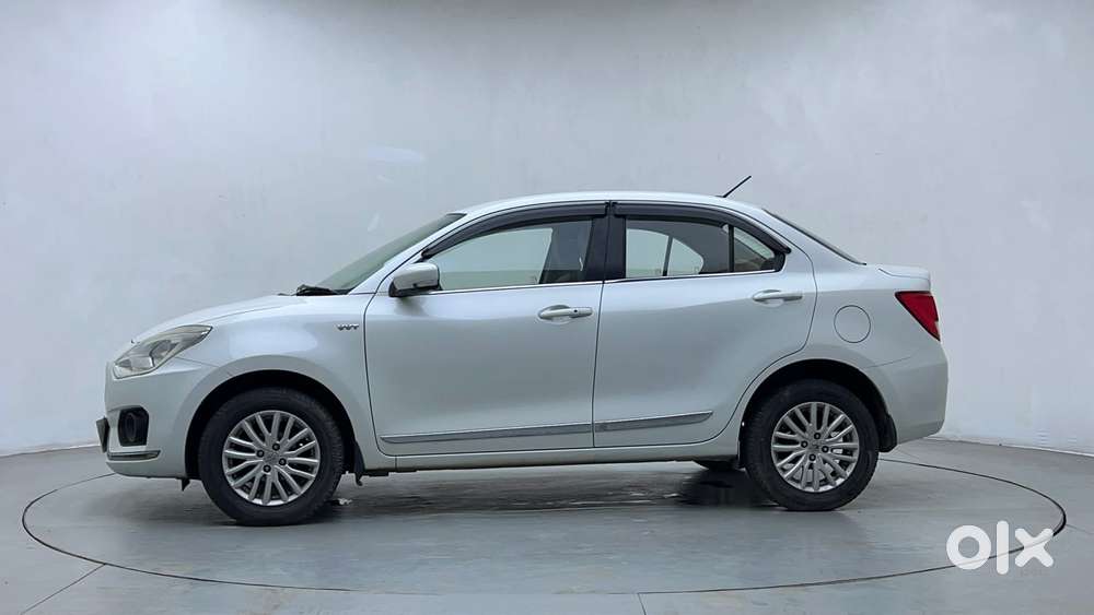 Maruti Suzuki Dzire 1.2 Zxi Amt, 2019, Petrol