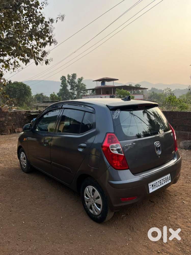 Hyundai Petrol Manual 2011