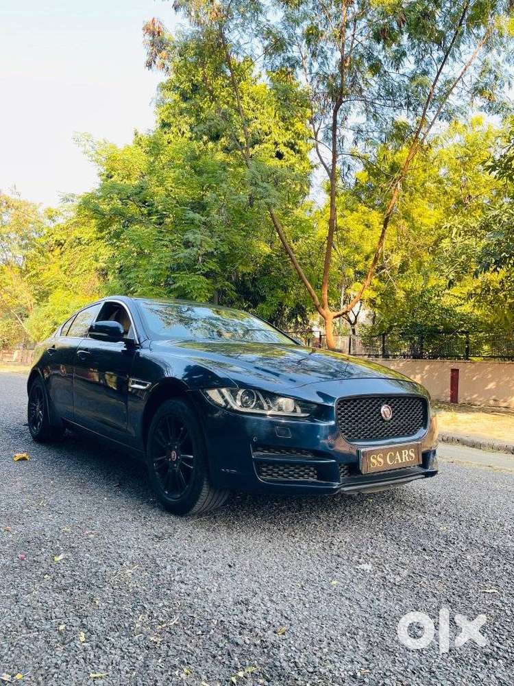 Jaguar Xe