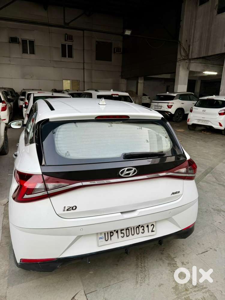 Hyundai I20 Asta 1.2 O With Sunroof, 2022, Petrol