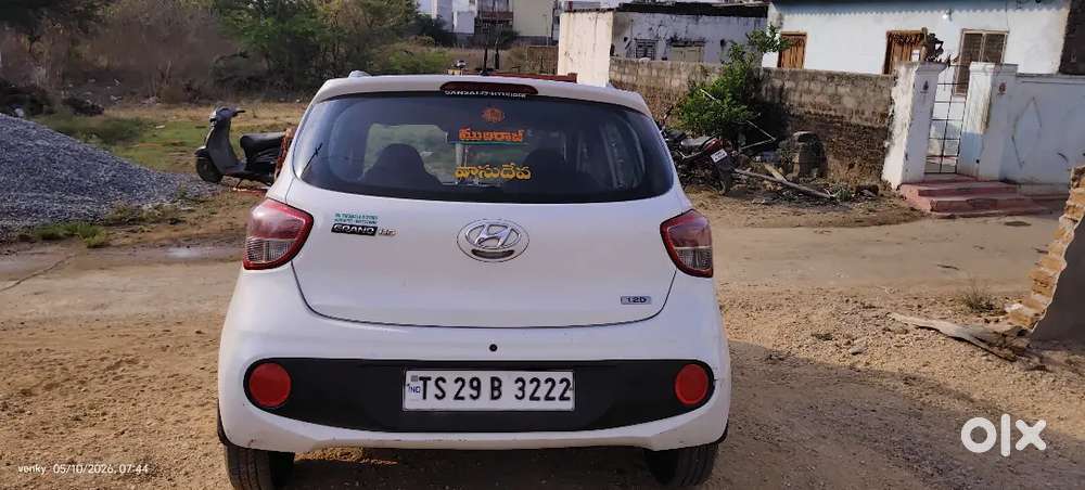 Hyundai Grand I10 2017 Diesel 150000 Km Driven