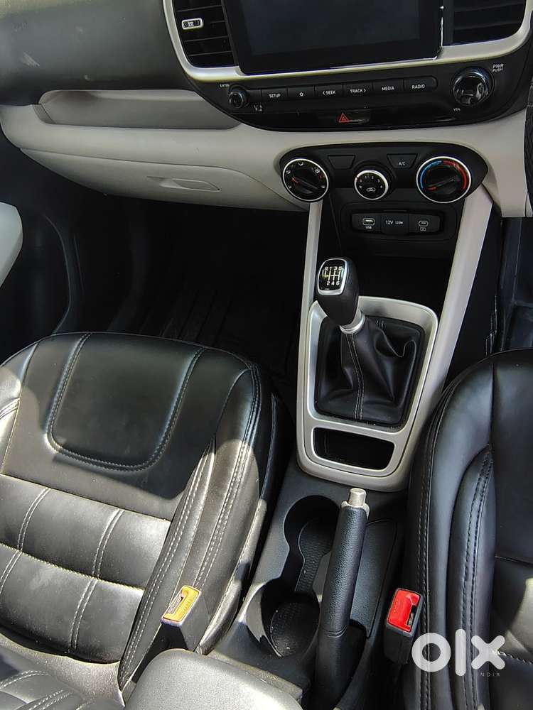 Hyundai Venue, 2023, Diesel