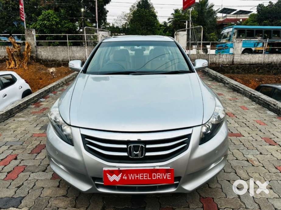 Honda Accord 2.3 Vti At, 2011, Petrol