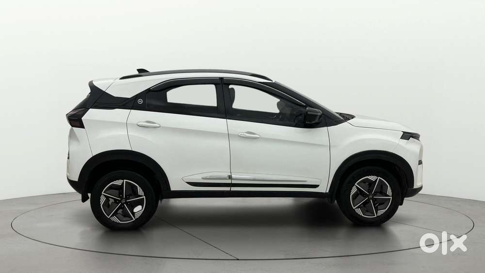 Tata Nexon Creative Plus 1.2 Revotron Petrol 6 Mt, 2024, Petrol