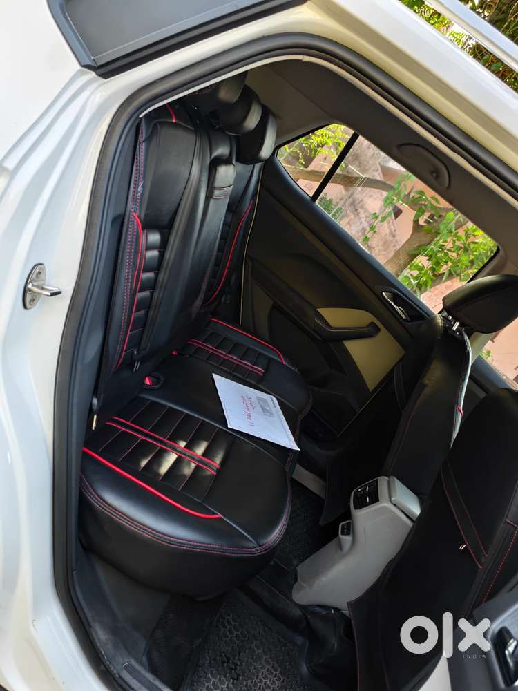 Skoda Kushaq Onyx Plus 1.0 Tsi Mt, 2022, Petrol