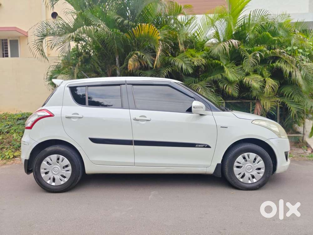 Maruti Suzuki Swift Zxi, 2017, Petrol