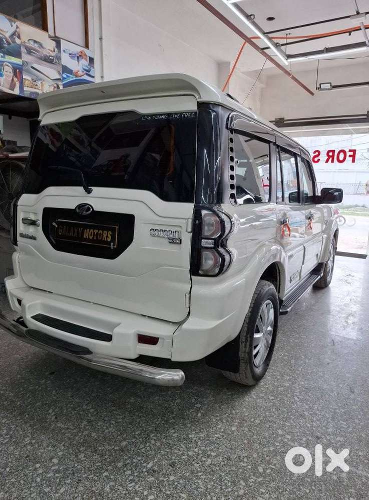 Mahindra Scorpio S6 Plus, 2015, Diesel