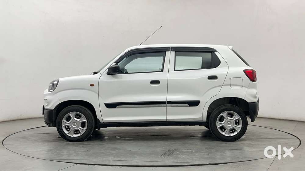 Maruti Suzuki S-presso Vxi, 2023, Petrol