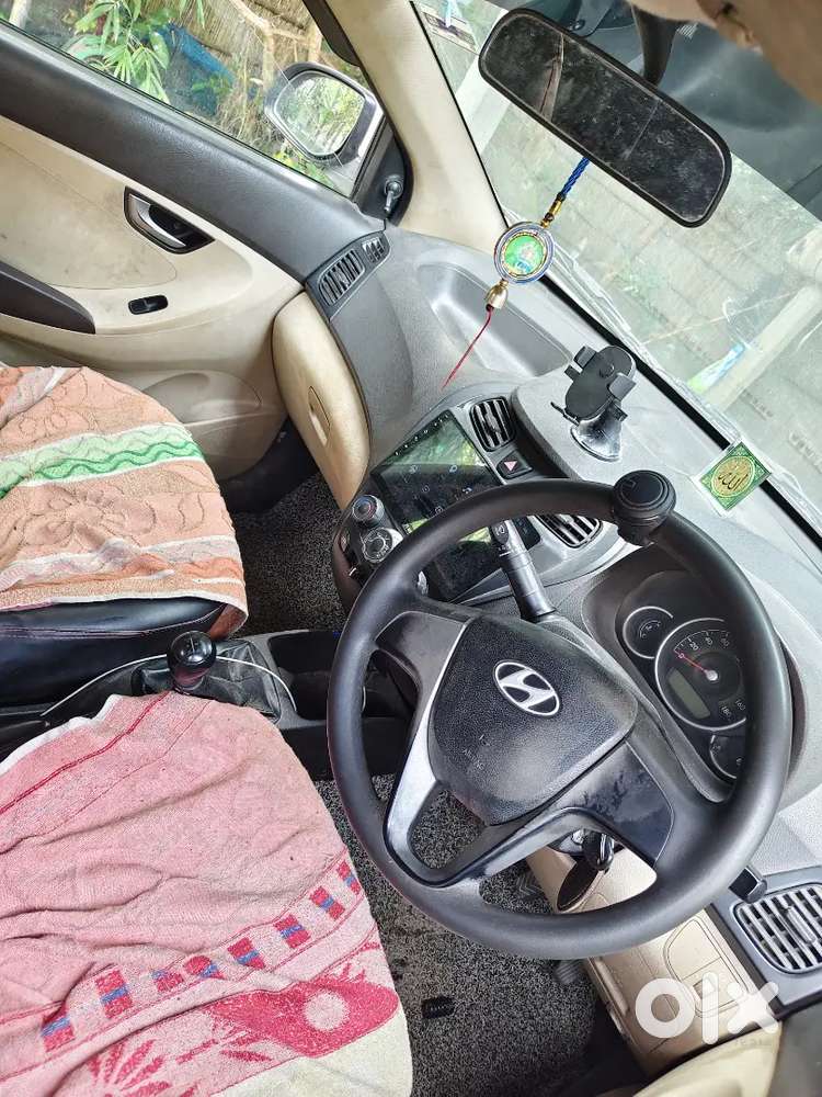 Hyundai Eon 0.8 Era Petrol Manual 14