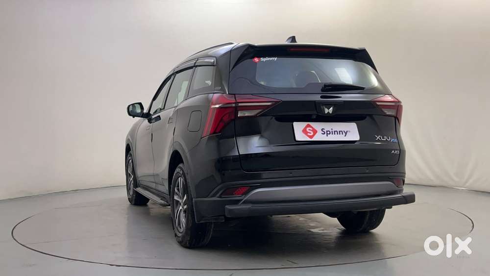 Mahindra Xuv700 2.0 Ax 5 Petrol At Str, 2025, Petrol