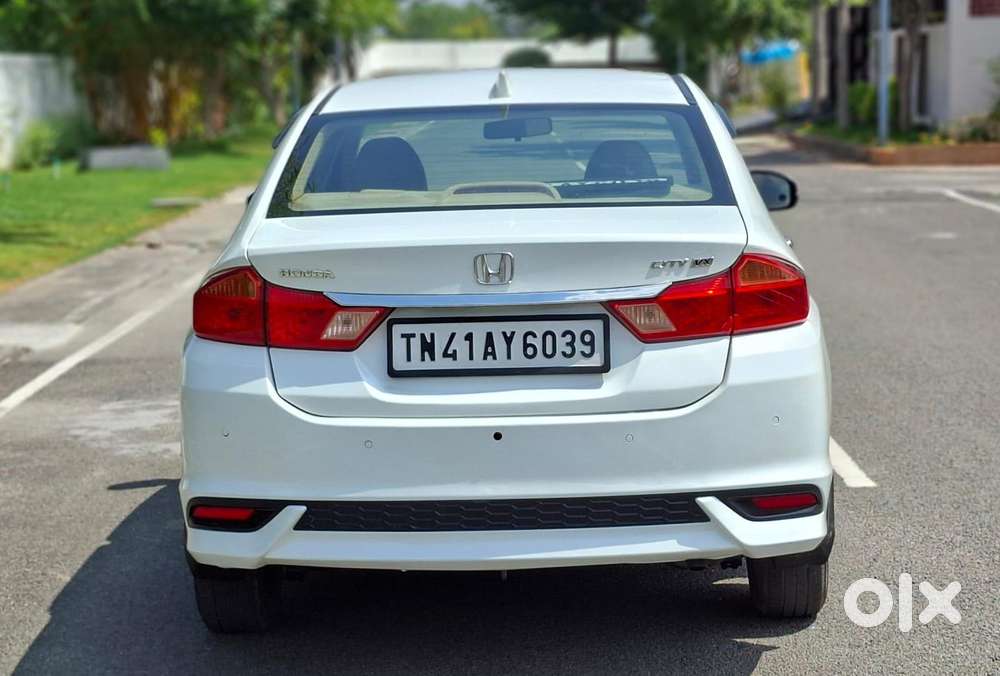 Honda City 1.5 V 5th Gen I-vtec Mt, 2021, Petrol