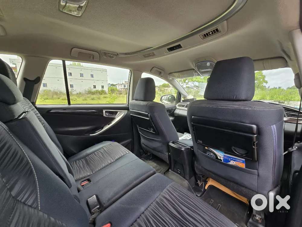 Toyota Innova Crysta 2016 Diesel Mt