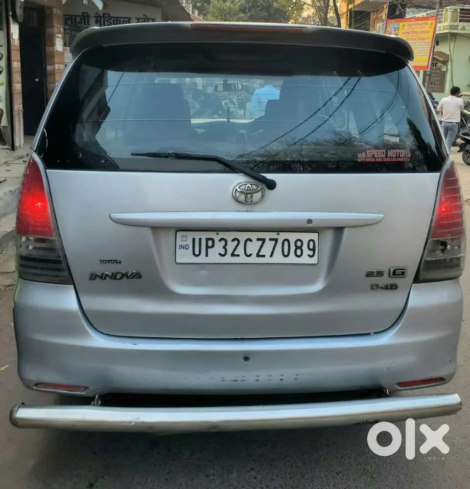 Toyota Innova 2010 Diesel Well Maintained