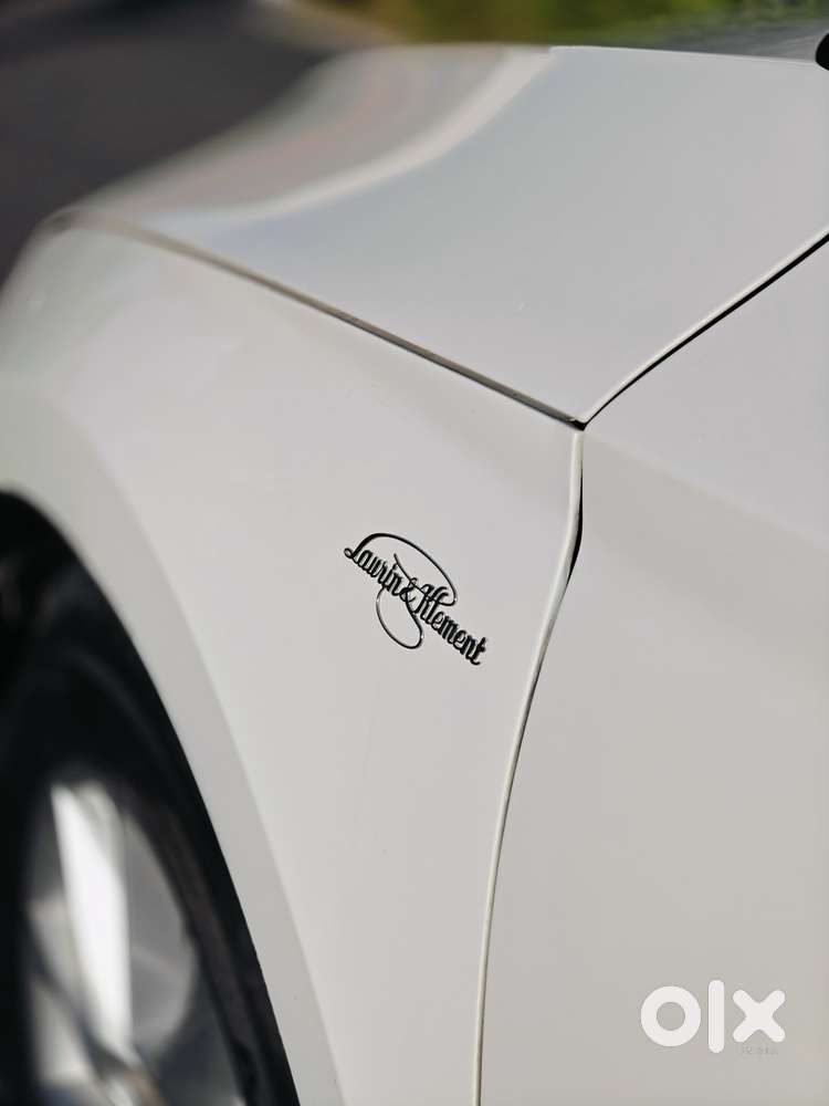 Skoda Superb L&k 1.8 Tsi At, 2020, Petrol